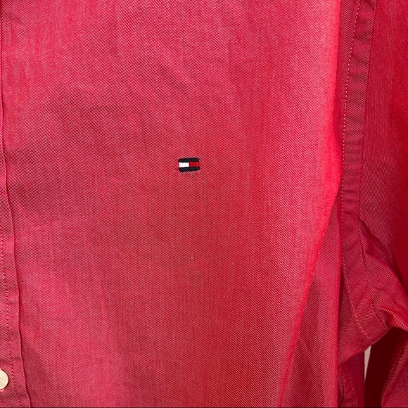 Tommy Hilfiger Red Custom Fit Button-Up Shirt Men’s Size Large - Picture 5 of 7